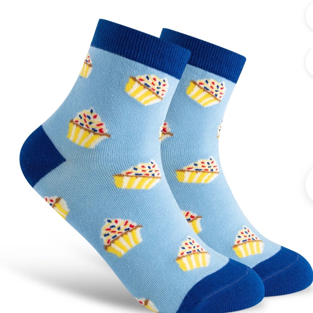 NWT Curious Beaver Sprinkles Socks